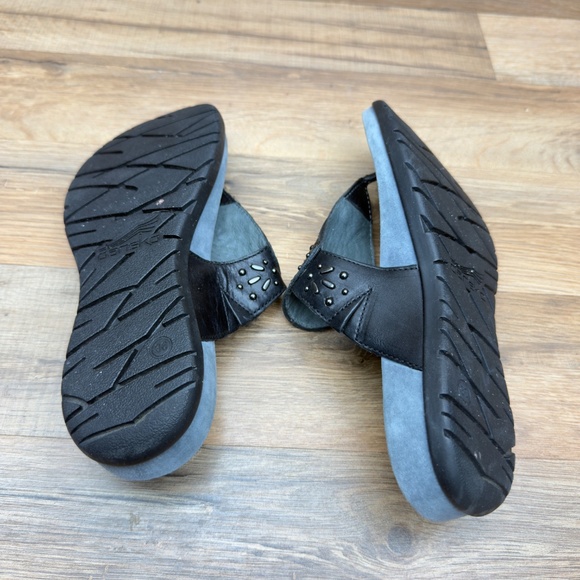 Dansko size 5.5-6 Black and Gray Studded Sandals - Picture 7 of 9